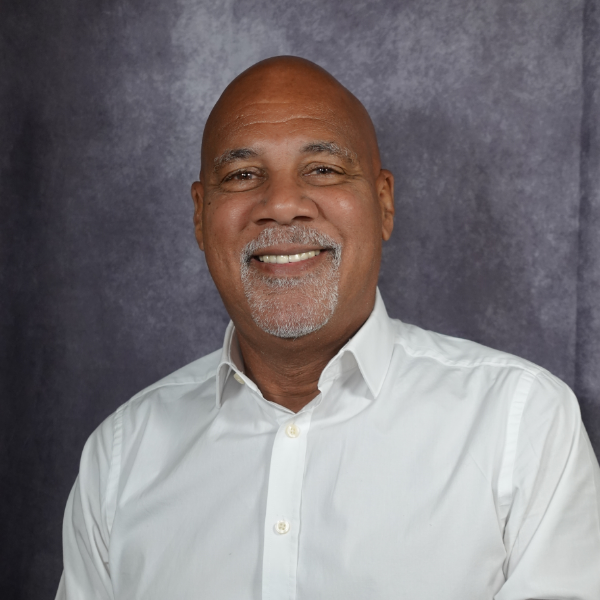 Dexter Lucas Founder & Managing Director